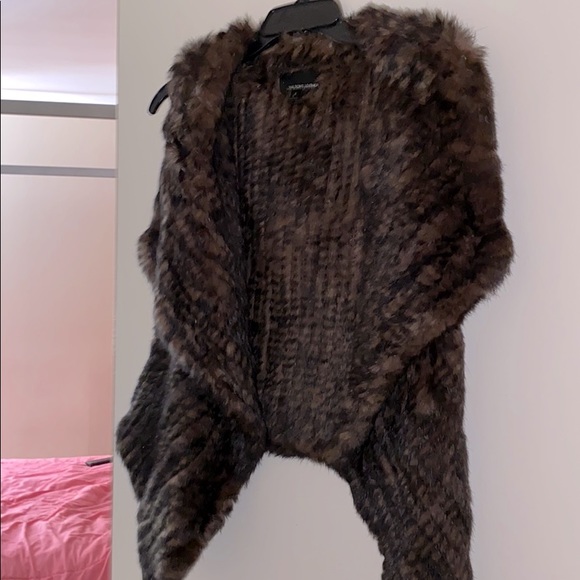 Real Rabbit Fur Vest - Picture 3 of 7